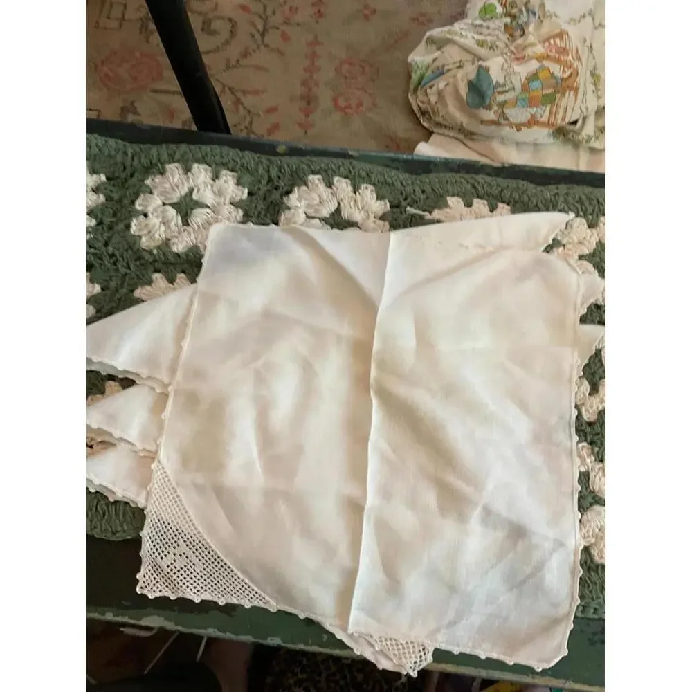 Vintage Lace Trimmed Napkin Set Monogramed “F” 12” X 13”